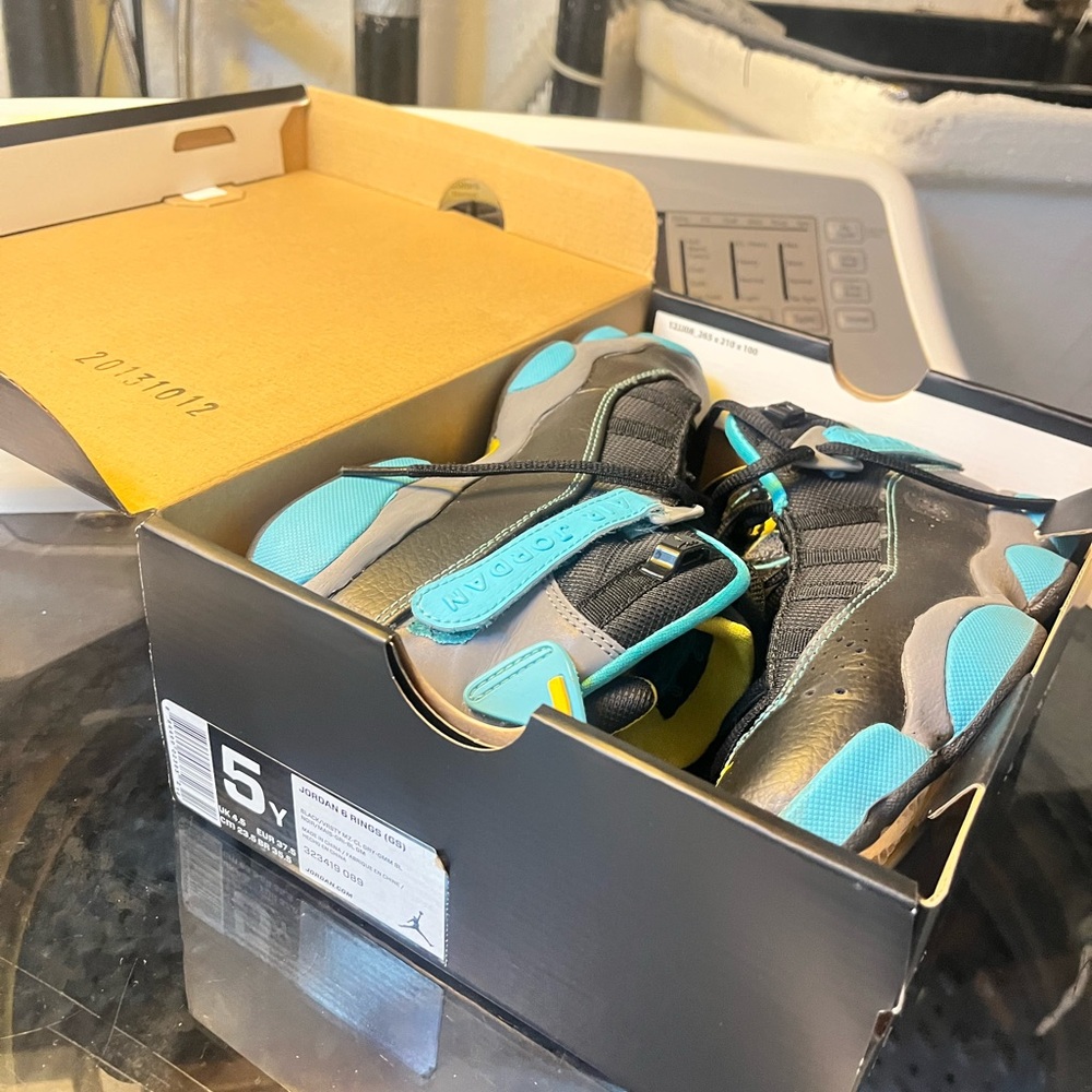 Kids Athletic Sneakers - Black & Teal